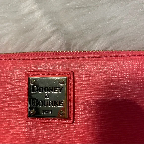 Dooney & Bourke 2 pc Saffiano Hobo & Wristlet - Picture 14 of 14